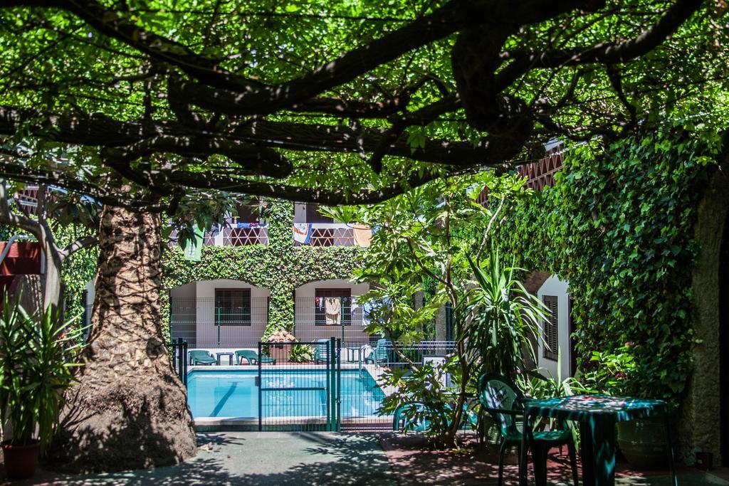 Hotel Planas Льорет-де-Мар Экстерьер фото